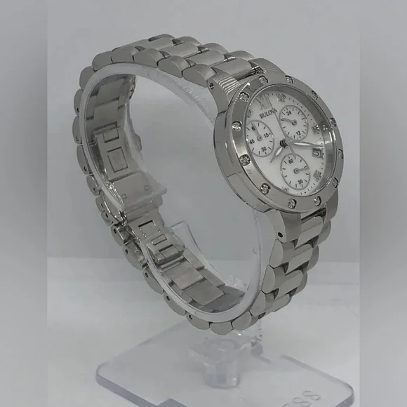 ♥️ BULOVA DIAMOND WATCH Silver Tone Mother of Pearl Face